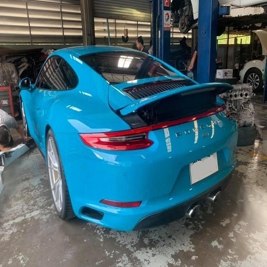 Diamond Auto Service พระรามเก้า-นวมินทร์ - เปลี่ยนท่ออากาศ Porsche