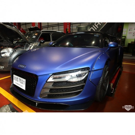 Audi R8  - อู่ซ่อมรถยุโรป อู่ซ่อมสีตัวถังรถยุโรป Diamond Auto Service พระรามเก้า